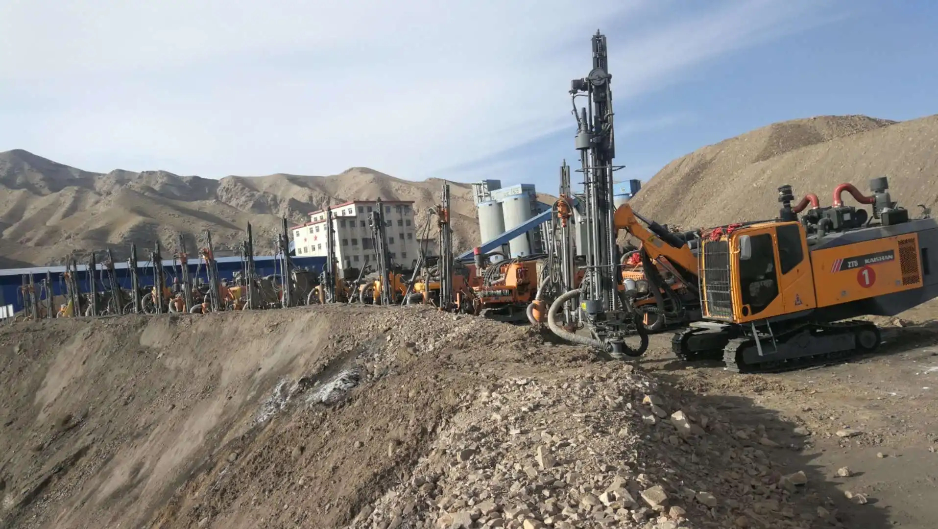 Crawler Blasting Rig ZT5 Mining Blast Hole Down The Hole Drilling Rigs With Built-in Equipment - Image 7